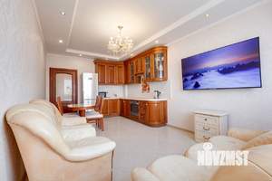 3-к квартира, вторичка, 68м2, 14/17 этаж