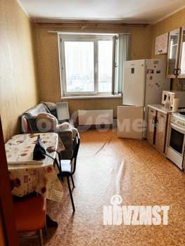 2-к квартира, вторичка, 72м2, 3/25 этаж