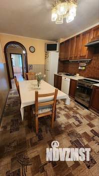 3-к квартира, вторичка, 63м2, 2/10 этаж