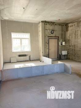 4-к квартира, вторичка, 97м2, 1/3 этаж