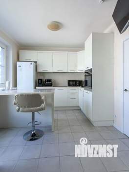 4-к квартира, вторичка, 119м2, 11/15 этаж