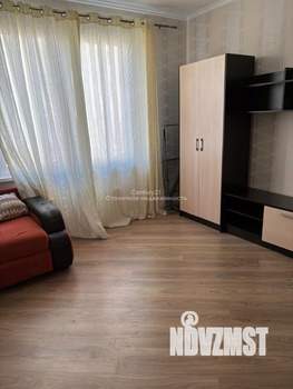 2-к квартира, вторичка, 54м2, 1/4 этаж