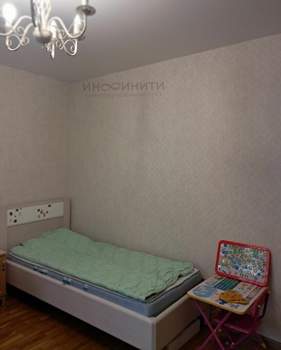 2-к квартира, вторичка, 64м2, 1/7 этаж