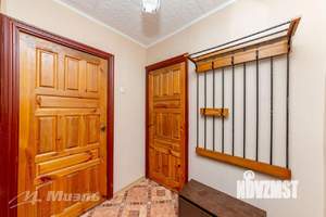 2-к квартира, вторичка, 40м2, 1/5 этаж