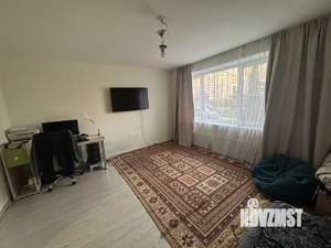 2-к квартира, вторичка, 63м2, 1/17 этаж