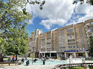 4-к квартира, вторичка, 77м2, 2/9 этаж