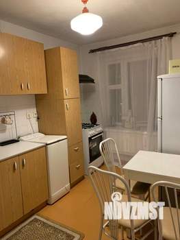 3-к квартира, вторичка, 59м2, 9/9 этаж