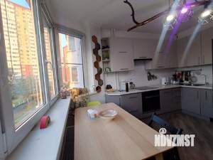 2-к квартира, вторичка, 60м2, 3/19 этаж