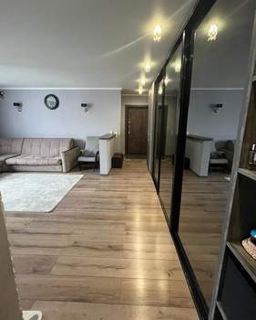 3-к квартира, вторичка, 70м2, 9/10 этаж