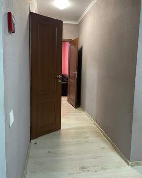 3-к квартира, вторичка, 85м2, 1/23 этаж