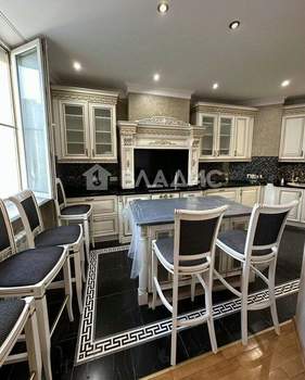 2-к квартира, вторичка, 58м2, 8/19 этаж