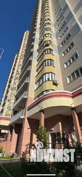 2-к квартира, вторичка, 42м2, 23/27 этаж