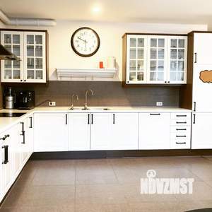 4-к квартира, вторичка, 136м2, 3/22 этаж