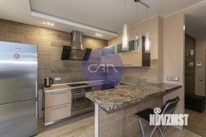 2-к квартира, вторичка, 67м2, 10/17 этаж