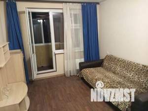 1-к квартира, вторичка, 37м2, 7/19 этаж