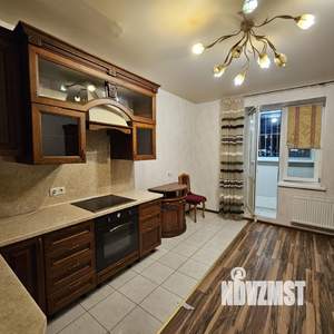 1-к квартира, вторичка, 42м2, 1/18 этаж