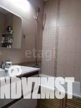 2-к квартира, вторичка, 58м2, 9/17 этаж