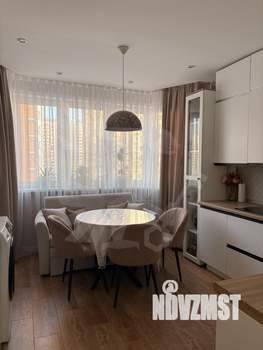 2-к квартира, вторичка, 58м2, 6/18 этаж