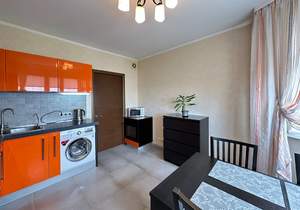 2-к квартира, вторичка, 70м2, 14/17 этаж