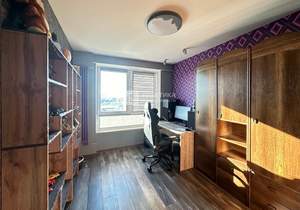 3-к квартира, вторичка, 54м2, 12/15 этаж