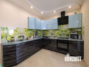 4-к квартира, вторичка, 98м2, 8/23 этаж