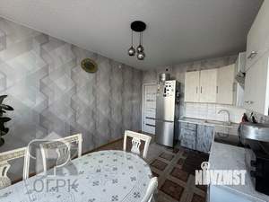3-к квартира, вторичка, 102м2, 14/18 этаж