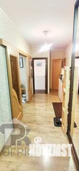 2-к квартира, вторичка, 65м2, 10/17 этаж