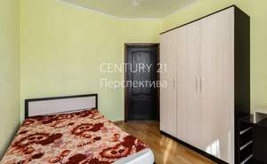 3-к квартира, вторичка, 60м2, 6/17 этаж