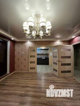 2-к квартира, вторичка, 60м2, 10/17 этаж