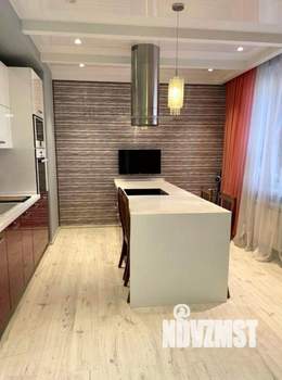 2-к квартира, вторичка, 72м2, 8/17 этаж