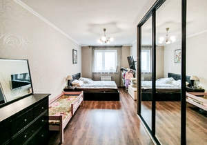 3-к квартира, вторичка, 90м2, 7/25 этаж