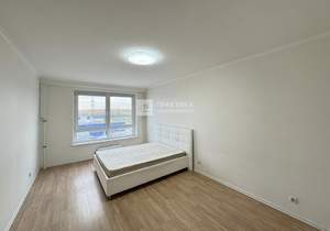 4-к квартира, вторичка, 119м2, 9/15 этаж