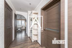 2-к квартира, вторичка, 67м2, 8/17 этаж