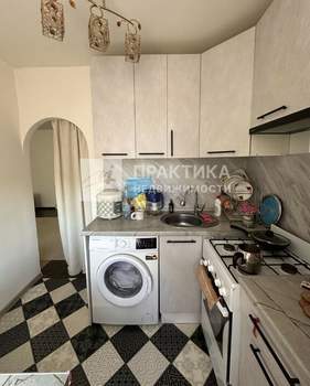 2-к квартира, вторичка, 42м2, 5/5 этаж