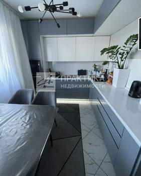 3-к квартира, вторичка, 78м2, 3/17 этаж