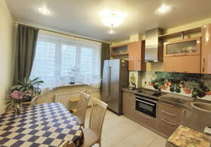 2-к квартира, вторичка, 80м2, 4/18 этаж