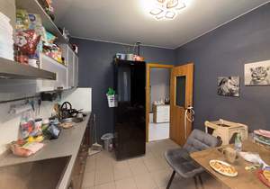 4-к квартира, вторичка, 52м2, 1/14 этаж