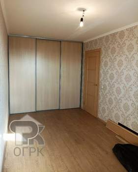 3-к квартира, вторичка, 55м2, 9/9 этаж