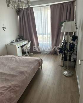 3-к квартира, вторичка, 55м2, 6/15 этаж