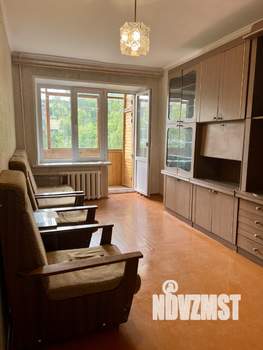 2-к квартира, вторичка, 42м2, 4/5 этаж