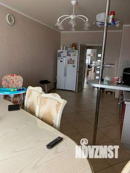 3-к квартира, вторичка, 100м2, 2/25 этаж