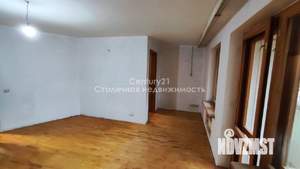 3-к квартира, вторичка, 113м2, 1/9 этаж