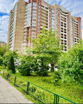 3-к квартира, вторичка, 82м2, 6/17 этаж