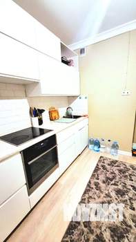 2-к квартира, вторичка, 64м2, 3/17 этаж