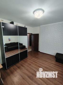2-к квартира, вторичка, 57м2, 1/3 этаж