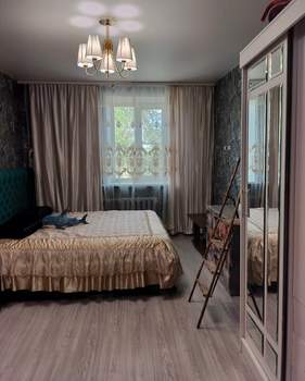 3-к квартира, вторичка, 72м2, 3/3 этаж