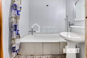 2-к квартира, вторичка, 56м2, 1/9 этаж