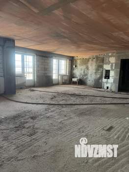 2-к квартира, вторичка, 84м2, 6/6 этаж