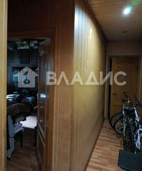2-к квартира, вторичка, 46м2, 1/5 этаж