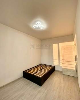 2-к квартира, вторичка, 76м2, 12/25 этаж